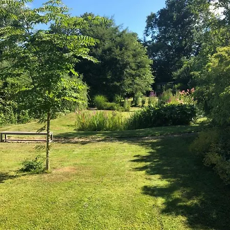 Semesterbostad De Aagt Tuyn