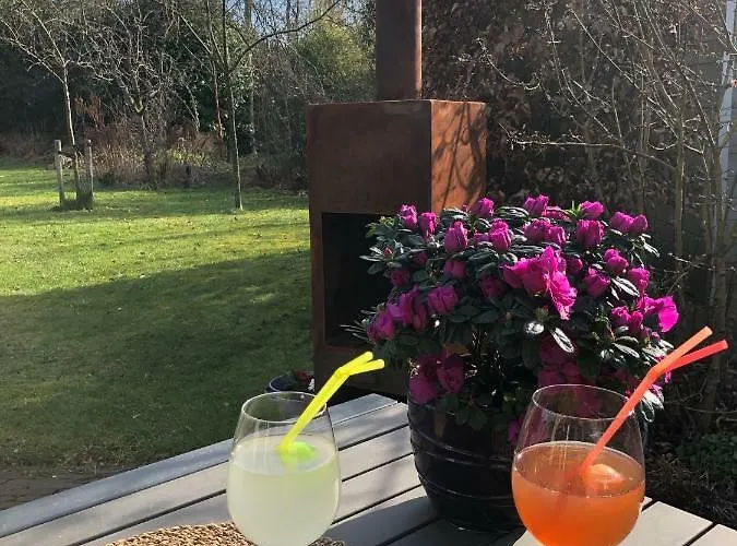 De Aagt Tuyn Casa de Férias Schoorl